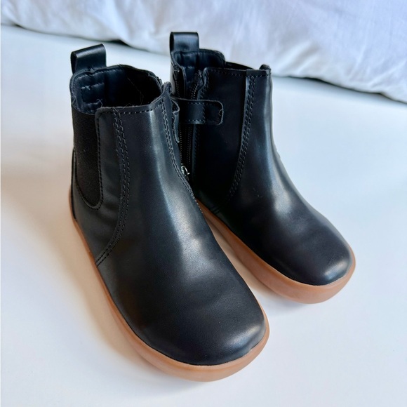 Ten Little Other - Ten Little Black Vegan Leather Chelsea Boots Toddler Size 10 Toddler Boy or Girl